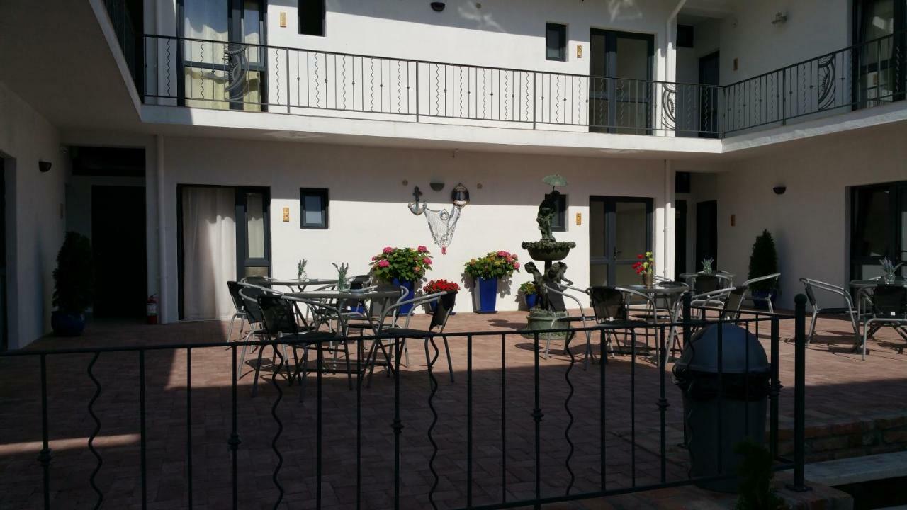 Sunny Border (Adults Only) Hotel วามาเวเก ภายนอก รูปภาพ