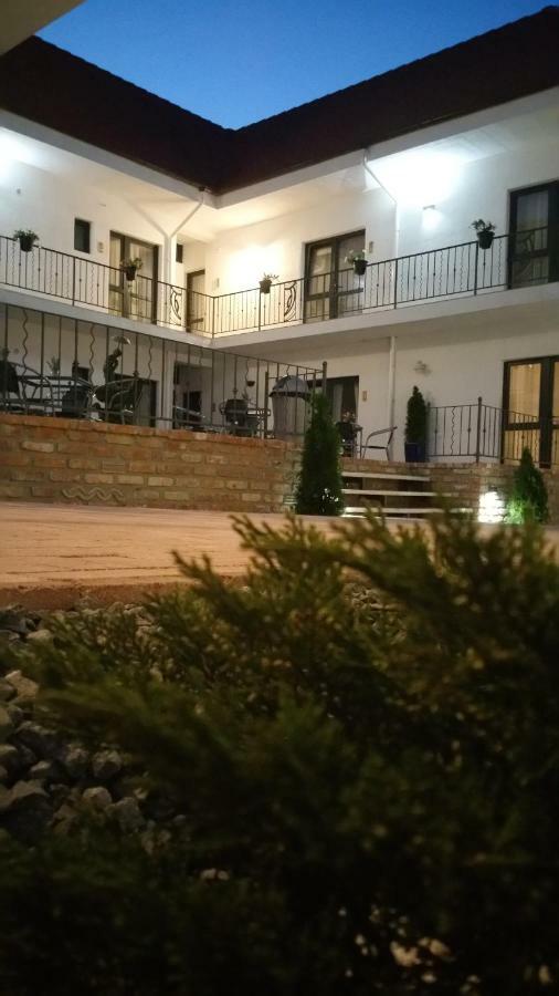 Sunny Border (Adults Only) Hotel วามาเวเก ภายนอก รูปภาพ